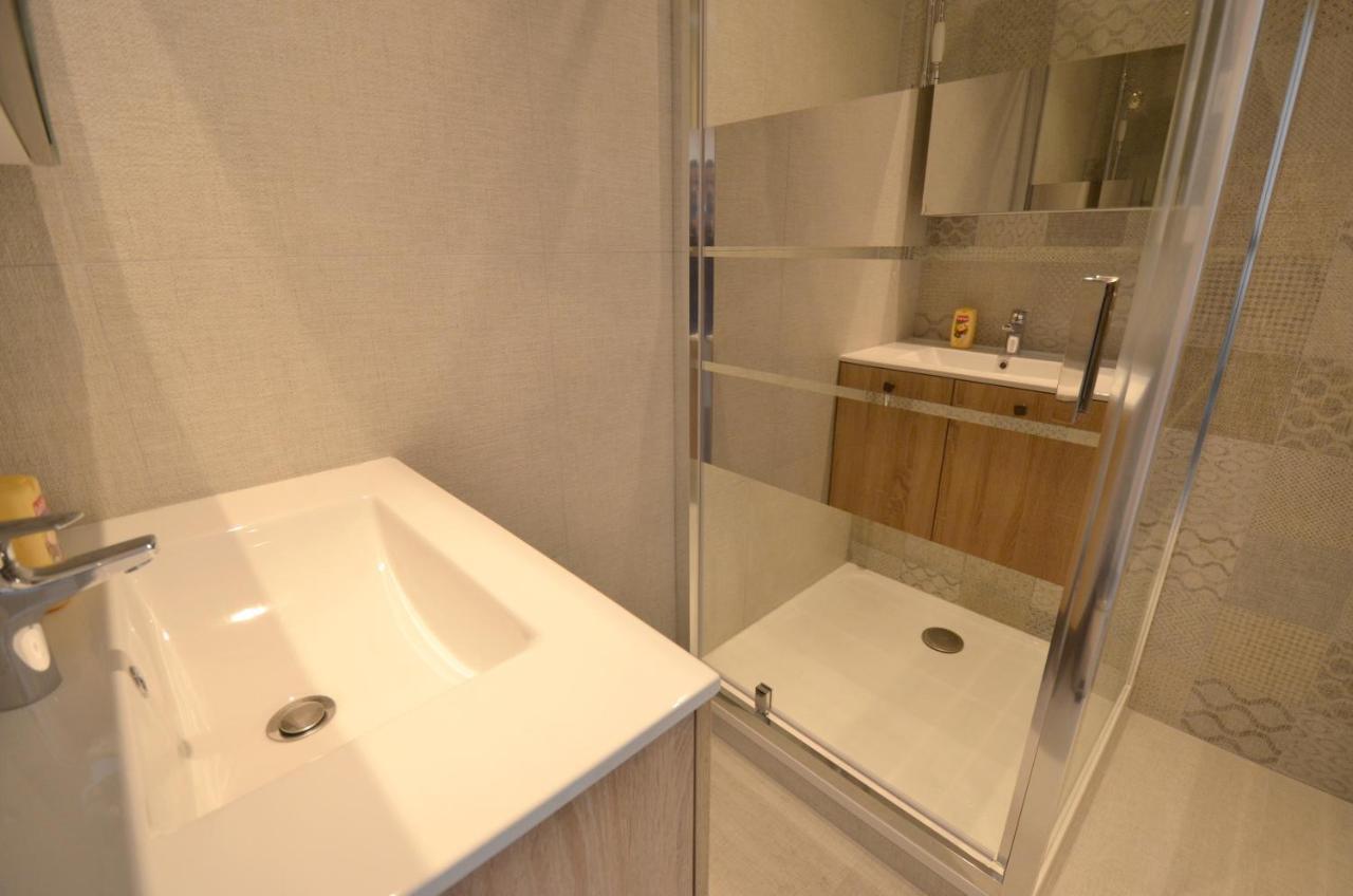 Studio - Wifi - Ultra Centre Apartment Annecy Ngoại thất bức ảnh